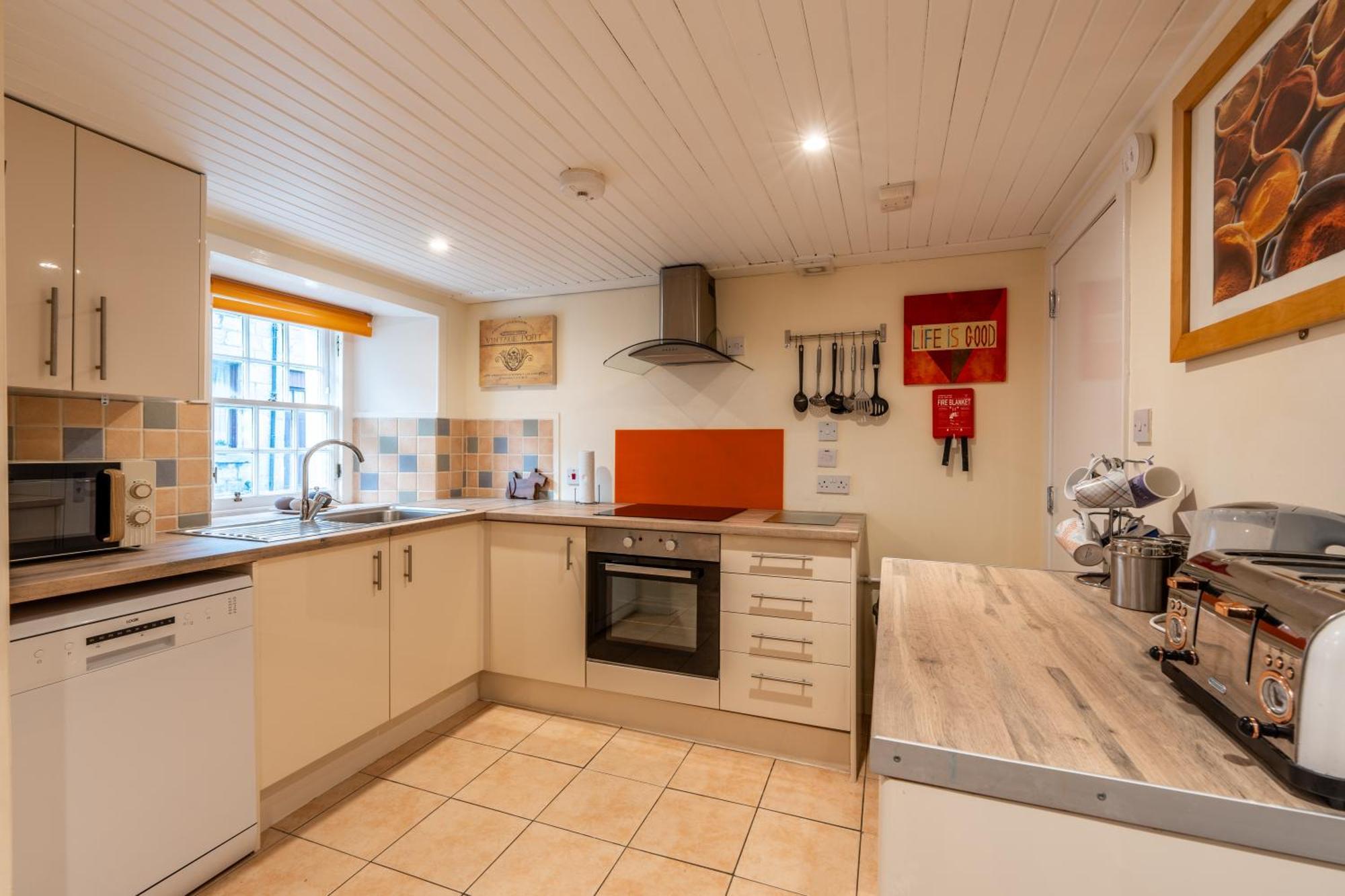 Whinstone Holiday Home In Falkland - Sleeps 8 외부 사진